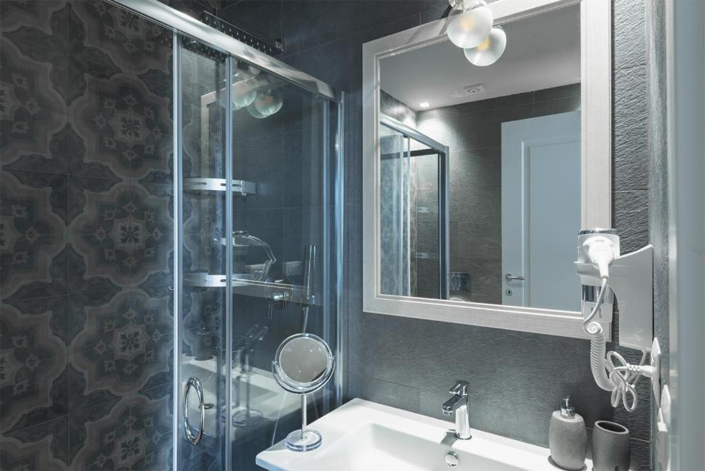 Hotel New Born Rzym Zewnętrze zdjęcie